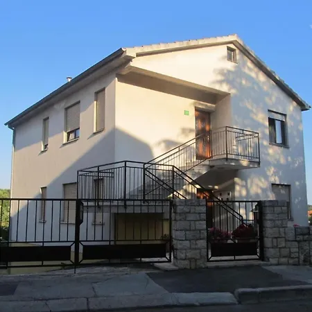 Lejlighed Razum - Three Bedroom