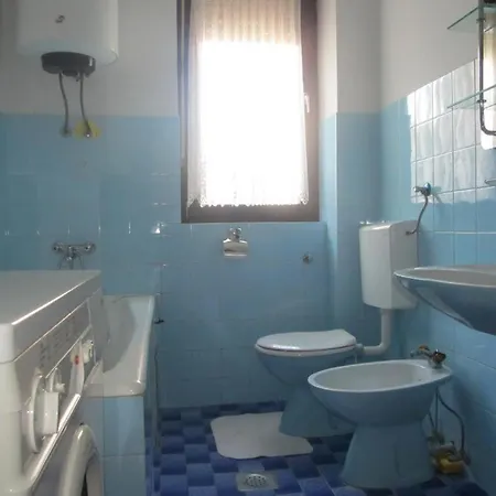 Razum - Three Bedroom * Pula